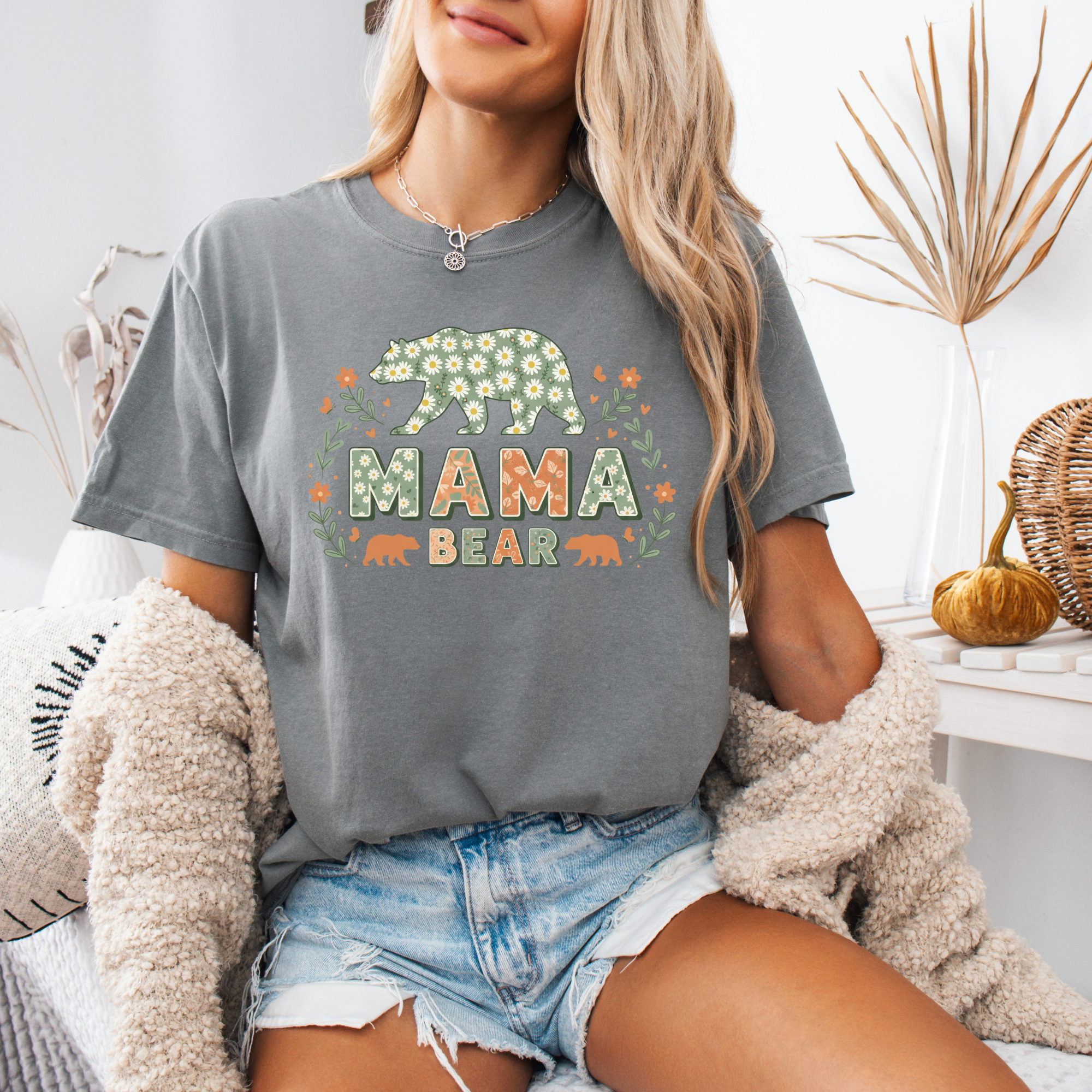 Mama Bear T-Shirt – Floral Bear Mom Tee, Mother's Day Gift