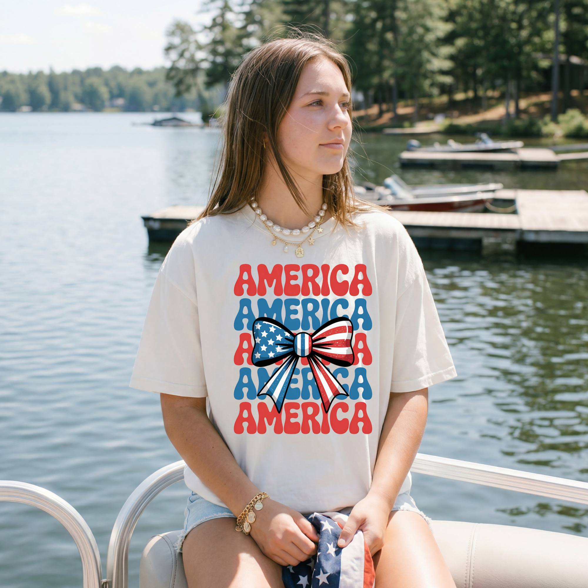 Patriotic 'America' Bow T-Shirt – 4th of July USA Flag Tee